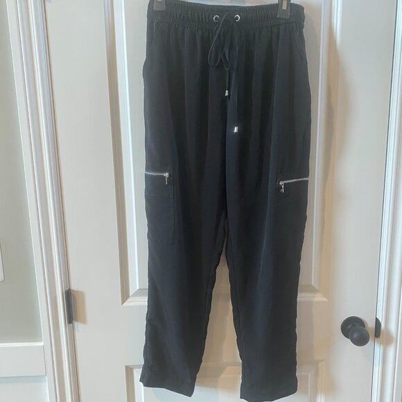 Express Black Pull On Lightweight Cargo Pants Size Medium - Picture 6 of 11